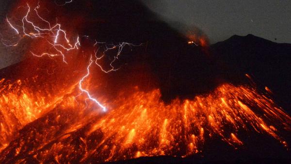 JAPAN-VOLCANO