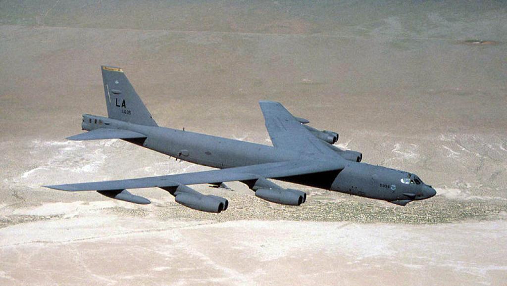 B-52  hoaky