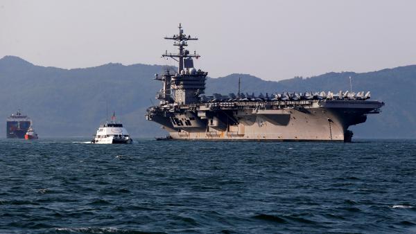 usa-vietnam-carrier 5