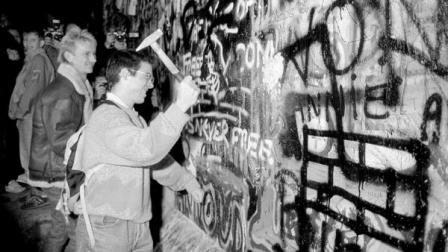 Berlin wall people.jpg