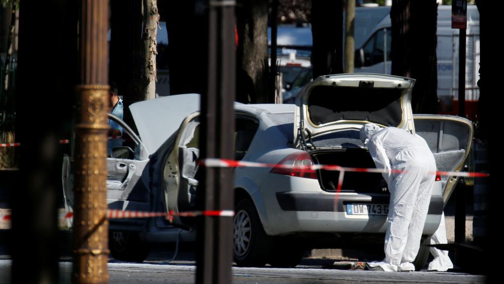 france-police- khung bo