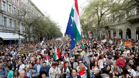 hungary-election-protests