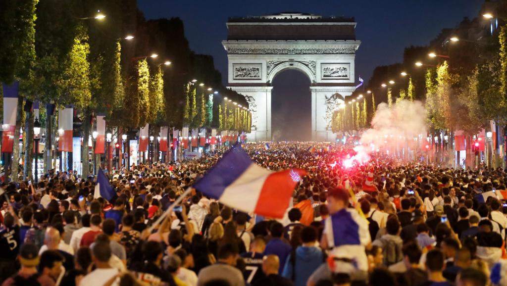 soccer-worldcup-france-economy 2