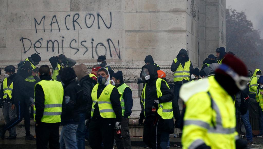 france-protests-5