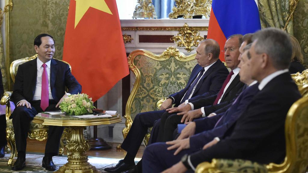 russia-vietnam