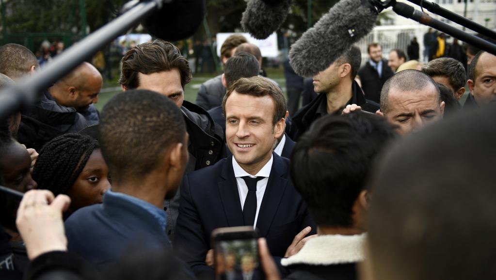 thanh nien-macron